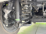 お車を安心してお乗りいただく為には、足回りの定期点検が欠かせません。サービスサポート(有償保証)では無料点検もご提供しており、安心のカーライフをお過ごしいただけるサポート体制が整っています。