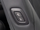 BSM(ブラインドスポットモニタ)!隣の車線を走る車両をレーダーで検知し、ドアミラーでは確認しにくい後側方エリアに存在する車両に加えて、急接近してくる車両も検知します。