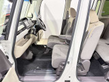 ☆全車専用機械でルームクリーニング施工してます!シートも、もちろん汚れや破れも無く非常に良いコンディションですよ☆(パックによります)
