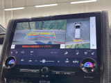 【パノラミックビューモニター】専用のカメラにより、上から見下ろしたような視点で360度クルマの周囲を確認することができます☆死角部分も確認しやすく、狭い場所での切り返しや駐車もスムーズに行えます。