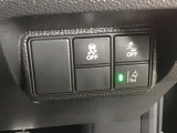 ホンダが推し進める総合先進安全装備のセンシング搭載! 衝突や斜線はみだしなどの危険が予測される時、センサーが警告。ヒューマンエラーを高度先進技術が補完してくれます。
