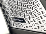 ●harman/kardonサウンドシステム:オーディオ専門メーカーが手掛けるプレミアムスピーカーを装備。多数のスピーカーから、音の粒立ちまで分かる高品質な音楽をお楽しみいただけます。