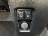 【 内装インテリア 】現車の確認はお電話で在庫のご確認の上、是非ご来店くださいませ!ご来店の難しい方は店舗スタッフがお電話やメールで詳細をお答えさせて頂きます。