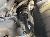 お車を安心してお乗りいただく為には、足回りの定期点検が欠かせません。サービスサポート(有償保証)では無料点検もご提供しており、安心のカーライフをお過ごしいただけるサポート体制が整っています。