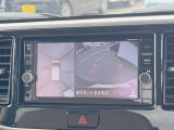【マルチテレインモニター】車のフロントやサイドのカメラ画像を同時にモニター表示することで、悪路や狭い道を走行時でも周囲の状況確認ができ安心!本格SUVにうれしい装備です♪