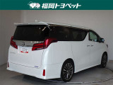 色は人気のホワイトパールクリスタルシャインです。
