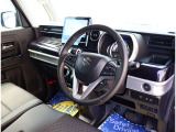 リバーサイドでは、全車試乗可能ですので各お客様、ご納得行くまでご検討中のお車とのフィーリングを確認できます。
