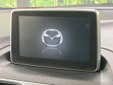 【メーカー純正ナビ】インテリアに溶け込むスタイリッシュな「専用設計」メーカーナビを装備♪視認性や操作性など基本性能にも優れ、より上質なカーライフをお楽しみいただけます。