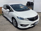 自社整備工場で点検整備をおこなってからお渡ししています。車検が残っている場合は『12ヶ月点検整備』を、車検整備付きの場合は『車検整備』をおこないます。整備費用は車両本体価格に含まれています。