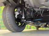 お車を安心してお乗りいただく為には、足回りの定期点検が欠かせません。サービスサポート(有償保証)では無料点検もご提供しており、安心のカーライフをお過ごしいただけるサポート体制が整っています。