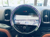 ◆LIBERALAは、輸入車選びの新たなスタイルを提案するインポート・セレクト・ブランドです。オーナー様となる方がクルマから直接感じる感性を第一にした、最良の一台との出会いをコーディネートいたします。