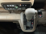 ディーラー整備士による納車前整備とアフターサービスは当店でお求めいただくのメリットのひとつです。
