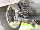 お車を安心してお乗りいただく為には、足回りの定期点検が欠かせません。サービスサポート(有償保証)では無料点検もご提供しており、安心のカーライフをお過ごしいただけるサポート体制が整っています。
