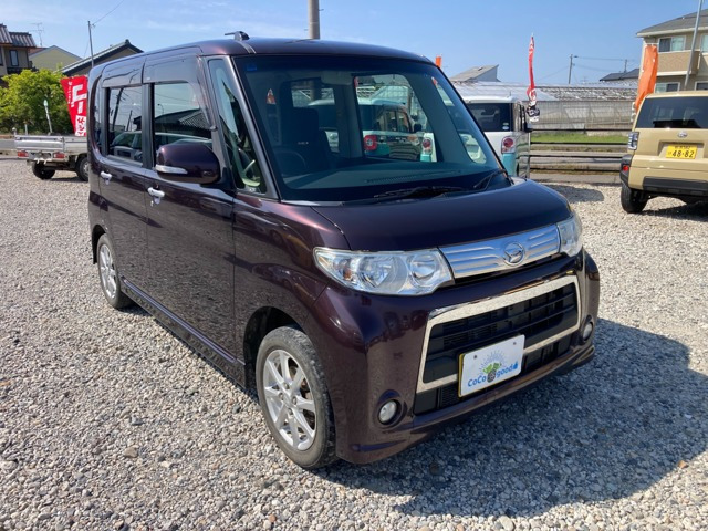 ダイハツ タントカスタム 
