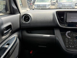 【 内装インテリア 】現車の確認はお電話で在庫のご確認の上、是非ご来店くださいませ!ご来店の難しい方は店舗スタッフがお電話やメールで詳細をお答えさせて頂きます。