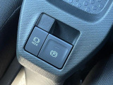 店舗にて現車の確認もいただけますので、お電話で在庫のご確認の上是非ご来店くださいませ!
