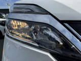 【ライトランプ】暗い夜道やトンネル内など明るい光で照らして運転をサポート。危険な暗所もこれで安心!