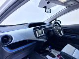 ダイハツのお店では、ダイハツ車を知り尽くしたプロフェッショナルが、専用の診断機器を使って各システムを点検しております。