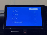 Bluetooth対応、CD/DVD再生機能付き。お好きな音楽を聴きながらのドライブは楽しいですよね〜♪