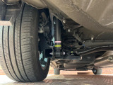 お車を安心してお乗りいただく為には、足回りの定期点検が欠かせません。サービスサポート(有償保証)では無料点検もご提供しており、安心のカーライフをお過ごしいただけるサポート体制が整っています。