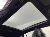 カローラクロス 2.0 GRスポーツ E-Four 4WD サンルーフ