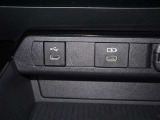 USB端子/充電用USB端子