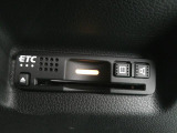 ETCも装備していますよ!ETC車載機を利用すると高速料金が割引に!!サイフにも優しい装備ですね♪