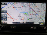カーナビゲーションも搭載され、知らない場所でも案内してくれます