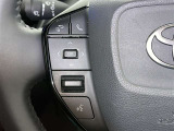ステアリングスイッチ装備!運転しながら手元でオーディオの操作などができます。