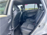 ゆとりある広々とした車内空間は、ドライブを始め買い物やレジャーなど、幅広く活躍します。一人でもみんなとでもお出かけを楽しみましょう!