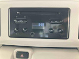 たとえばダイハツのお店にある、たくさんのスマアシ搭載車は、正常に作動する事をしっかり確認します。