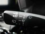 フロントワイパーの間欠機能が付いてます♪