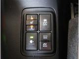 【シートヒーター】寒い日の運転など冷えやすい脚部を快適に温めてくれる。嬉しい機能♪