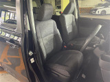 【1列目シート】現車の確認はお電話でも承っております。【セレナ/ヴォクシー/ノア/エスクァイア/ステップワゴン/デリカ/アルファード/ヴェルファイア/RAV4/NBOX/タント】