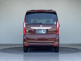 現車を確認できる方へ販売いたします。当社サービススタッフにて純正部品を使い点検整備を実施し、その後、ご納車させていただきますのでご安心してご利用いただけます。
