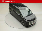 両側パワースライドドア付きだから、狭い駐車スペースなどでの乗り降りラクラク♪小さなお子さまのいるご家庭には嬉しい装備です。
