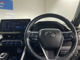 使いやすく運転しやすいレイアウトの運転席周り。