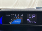 マルチインフォメーションディスプレイでクルマからの様々な運転情報を表示。