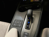 運転操作しやすい位置にあるシフトレバー