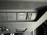 便利なオートマチックハイビームです 対向車を検知し自動的にハイビームとロービームを切り替えてくれます
