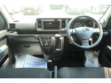 すっきりとした運転席回り☆