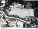 まるまるクリンでは自分では清掃しにくいエンジンルームも綺麗に清掃してあります!