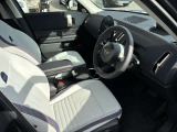 運転席電動シート(Mパッケージ)