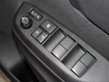電動格納式ドアミラー・パワーウインドウを装備しています。