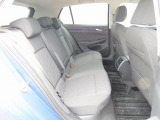 ISOFIX(イソフィックス)基準適合チャイルドシート固定装置!!安心楽々で対応チャイルドシートが取付できます。