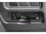 【ETC】 ETCを装備していれば、暑い日や寒い日、雨の日も窓を開ける必要がないので快適ドライブが楽しめます。