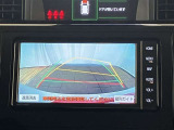 バックガイドモニターで、後方を確認しながら安心して駐車することができます。運転初心者も熟練者も必須の機能ですよ!