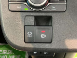 ダイハツディーラーでは「ダイハツ認定U-CAR」という基準を設け、車選びに詳しくないお客様でも「安心して選べる」をご提供しています。