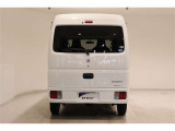 さすがは商用バン。横いっぱいに荷物が積み込めます。