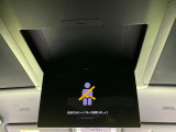 【フリップダウンモニター】家族や友人とお出かけする機会が多い方に大人気のフリップダウンモニター!大画面モニターで車内はエンタメ空間!退屈しがちな長距離ドライブも楽しい時間に変わります!